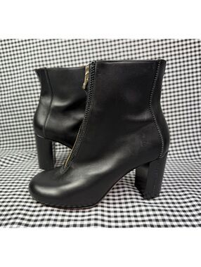 The Office of Angela Scott Black Leather Front Zip Ankle Boots EU 39 Block Heel